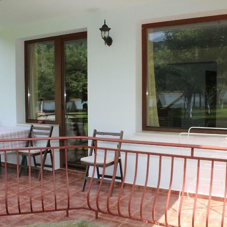By The River Hotel Complex Balkanets  Екстер'єр фото