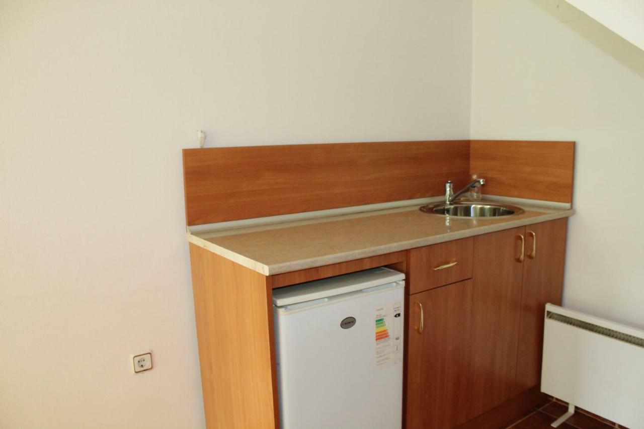 By The River Hotel Complex Balkanets  Екстер'єр фото